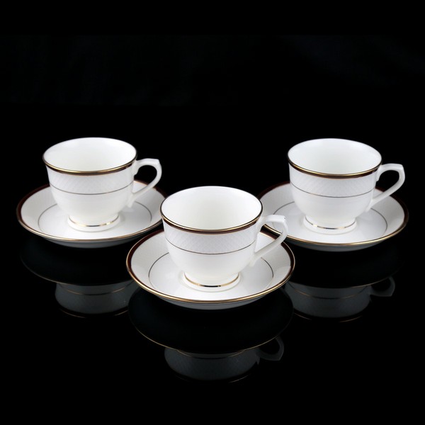 Cup & Saucer Set 31